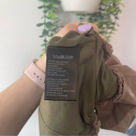 I.AM.GIA | Alya Army Green Puff Sleeve Corset Tie Front Cropped Top - Picture 8 of 9